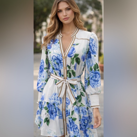 Dresses & Skirts - Floral Blue and White Dress with Belt